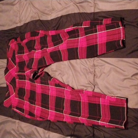 Black and Red Torrid Pants - Picture 1 of 2